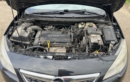 Opel Astra J, 2010 год, 800 000 рублей, 6 фотография