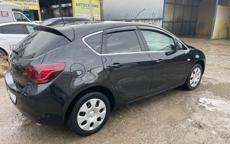 Opel Astra J, 2010 год, 800 000 рублей, 16 фотография