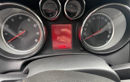 Opel Astra J, 2010 год, 800 000 рублей, 11 фотография