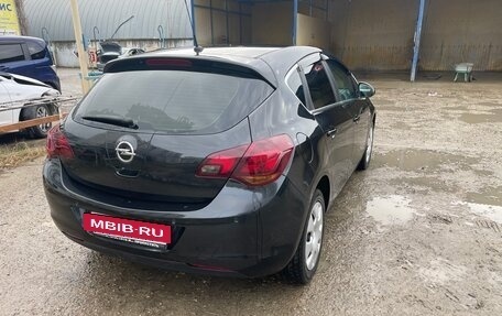 Opel Astra J, 2010 год, 800 000 рублей, 18 фотография