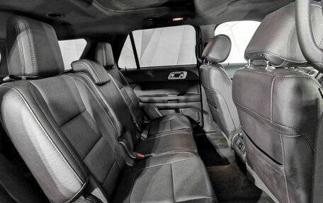 Ford Explorer VI, 2014 год, 1 600 000 рублей, 16 фотография