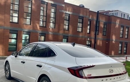 Hyundai Sonata VIII, 2020 год, 1 970 000 рублей, 3 фотография