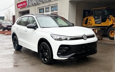 Volkswagen Tiguan, 2026 год, 4 490 000 рублей, 3 фотография