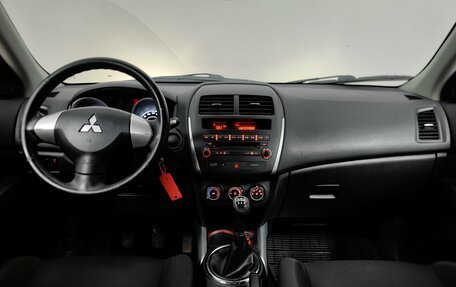 Mitsubishi ASX I рестайлинг, 2011 год, 949 000 рублей, 12 фотография