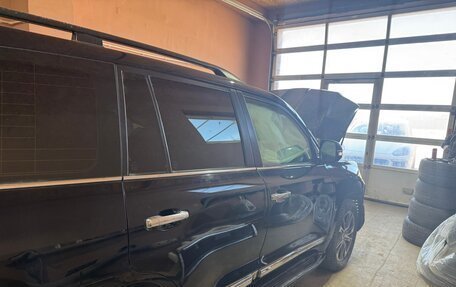 Toyota Land Cruiser 200, 2019 год, 3 600 000 рублей, 6 фотография