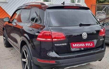 Volkswagen Touareg III, 2012 год, 1 950 000 рублей, 4 фотография