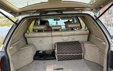 Lexus RX IV рестайлинг, 2001 год, 1 150 000 рублей, 1 фотография