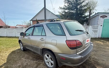 Lexus RX IV рестайлинг, 2001 год, 1 150 000 рублей, 4 фотография
