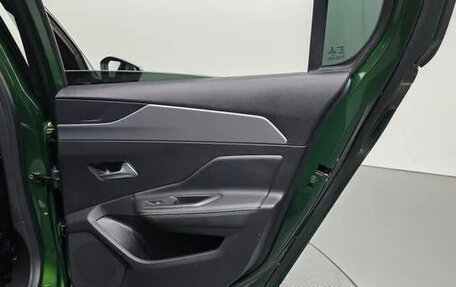 Peugeot 308, 2023 год, 1 700 000 рублей, 11 фотография