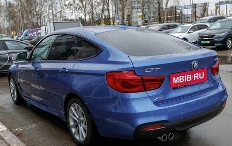 BMW 3 серия, 2018 год, 2 700 000 рублей, 3 фотография