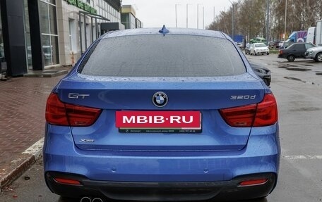 BMW 3 серия, 2018 год, 2 700 000 рублей, 4 фотография