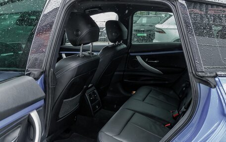 BMW 3 серия, 2018 год, 2 700 000 рублей, 25 фотография