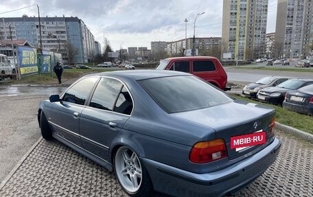 BMW 5 серия, 2001 год, 735 000 рублей, 2 фотография