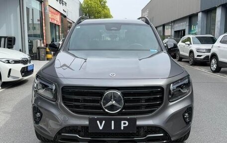 Mercedes-Benz GLB, 2023 год, 4 970 000 рублей, 2 фотография
