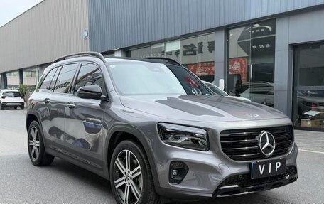 Mercedes-Benz GLB, 2023 год, 4 970 000 рублей, 3 фотография