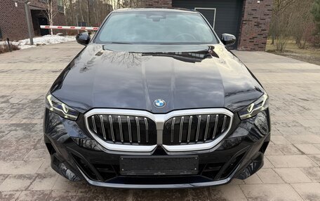 BMW 5 серия, 2024 год, 7 700 000 рублей, 4 фотография