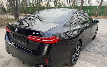 BMW 5 серия, 2024 год, 7 700 000 рублей, 9 фотография