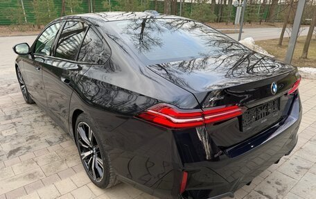 BMW 5 серия, 2024 год, 7 700 000 рублей, 12 фотография