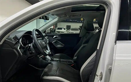 Audi Q3, 2022 год, 2 500 000 рублей, 9 фотография