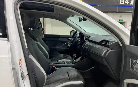 Audi Q3, 2022 год, 2 500 000 рублей, 20 фотография