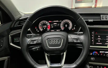 Audi Q3, 2022 год, 2 500 000 рублей, 15 фотография