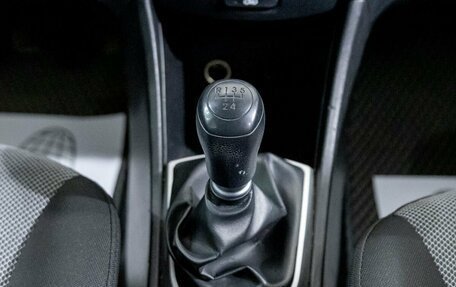 Hyundai Solaris II рестайлинг, 2014 год, 725 200 рублей, 11 фотография