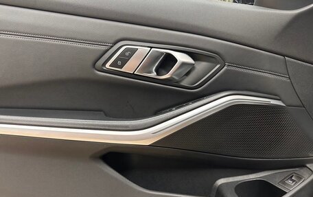 BMW 3 серия, 2020 год, 2 830 000 рублей, 13 фотография