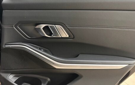 BMW 3 серия, 2020 год, 2 830 000 рублей, 31 фотография