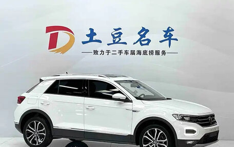 Volkswagen T-Roc I, 2022 год, 1 860 000 рублей, 3 фотография