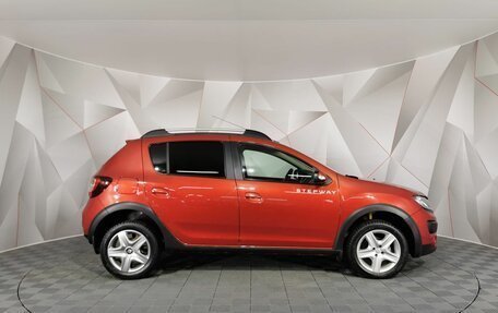 Renault Sandero II рестайлинг, 2016 год, 1 045 000 рублей, 6 фотография