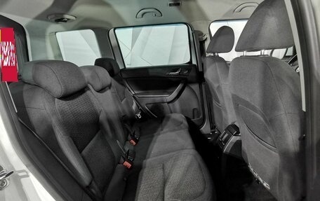 Skoda Yeti I рестайлинг, 2014 год, 1 079 000 рублей, 17 фотография