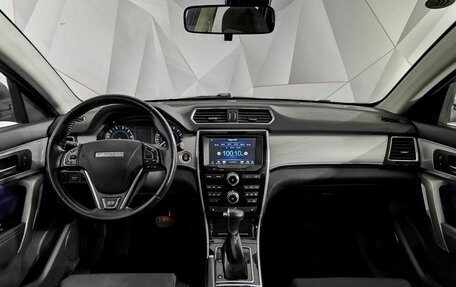 Haval H2, 2016 год, 995 000 рублей, 14 фотография