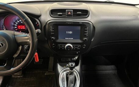 KIA Soul II рестайлинг, 2018 год, 1 647 000 рублей, 10 фотография