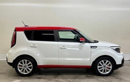 KIA Soul II рестайлинг, 2018 год, 1 647 000 рублей, 6 фотография