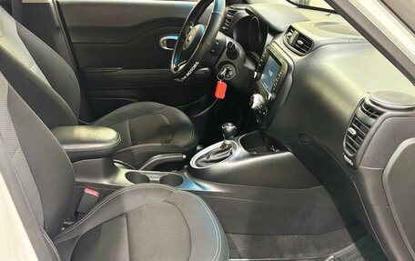 KIA Soul II рестайлинг, 2018 год, 1 647 000 рублей, 8 фотография