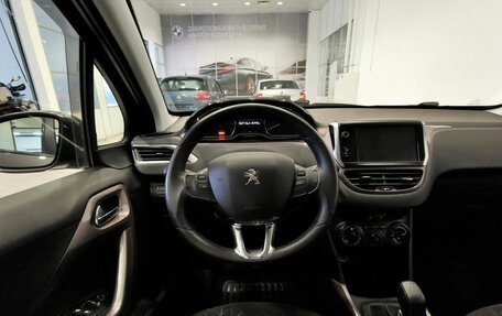 Peugeot 2008 II, 2014 год, 755 150 рублей, 19 фотография