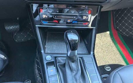 Volkswagen Passat B8 рестайлинг, 2022 год, 1 780 000 рублей, 9 фотография