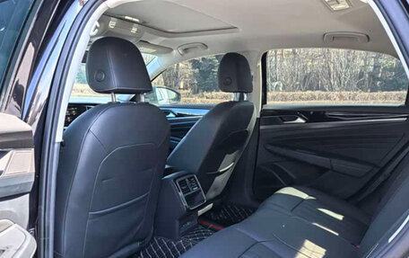 Volkswagen Passat B8 рестайлинг, 2022 год, 1 780 000 рублей, 13 фотография