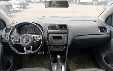 Volkswagen Polo VI (EU Market), 2017 год, 1 199 000 рублей, 9 фотография