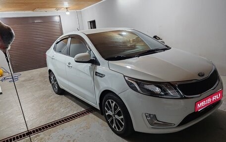 KIA Rio III рестайлинг, 2013 год, 1 050 000 рублей, 1 фотография