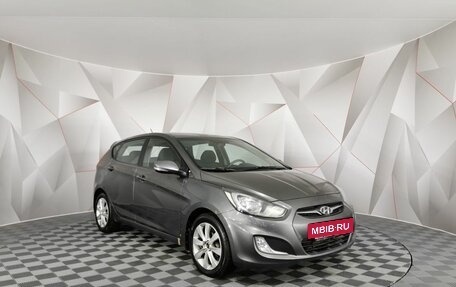 Hyundai Solaris II рестайлинг, 2011 год, 725 000 рублей, 3 фотография