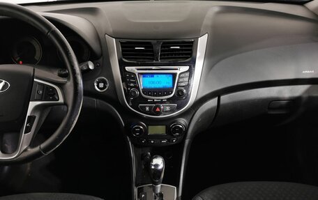 Hyundai Solaris II рестайлинг, 2011 год, 725 000 рублей, 13 фотография