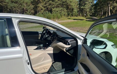 Toyota Camry, 2021 год, 4 270 000 рублей, 5 фотография