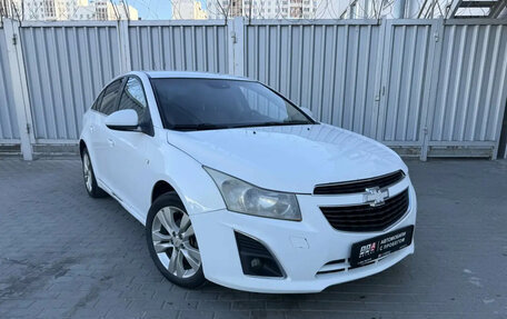 Chevrolet Cruze II, 2013 год, 799 000 рублей, 3 фотография