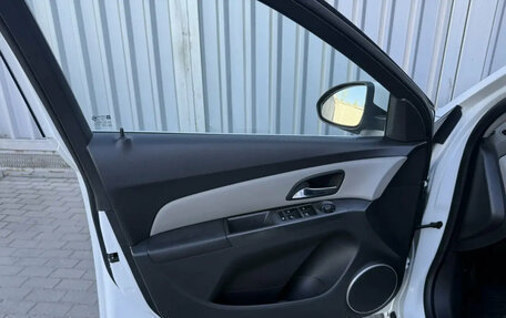 Chevrolet Cruze II, 2013 год, 799 000 рублей, 17 фотография