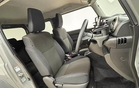 Suzuki Jimny, 2023 год, 1 700 000 рублей, 8 фотография