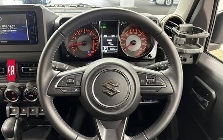 Suzuki Jimny, 2023 год, 1 700 000 рублей, 10 фотография