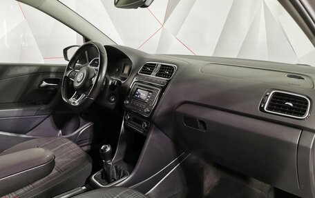 Volkswagen Polo VI (EU Market), 2016 год, 1 255 000 рублей, 13 фотография