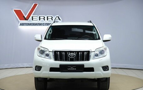 Toyota Land Cruiser Prado 150 рестайлинг 2, 2011 год, 2 290 000 рублей, 2 фотография