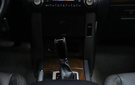 Toyota Land Cruiser Prado 150 рестайлинг 2, 2011 год, 2 290 000 рублей, 17 фотография